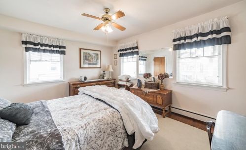 556 Leverington Ave, Philadelphia PA 19128-3314 exterior