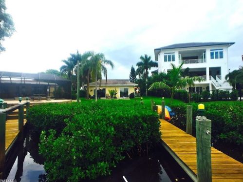 26815 Mclaughlin Blvd, Bonita Springs, FL 34134-3846