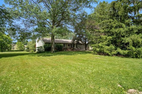 748 Forward Pass Rd, Pataskala, OH 43062-7504
