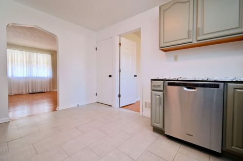 668 Sipple Dr, Covington KY  41015-2355 exterior