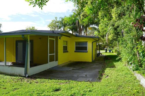 560 Pinecrest Dr, Bartow FL  33830-3243 exterior