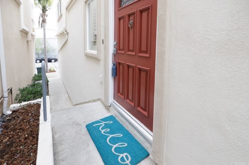 1751 Axenty Way, Redondo Beach, CA 90278-2811