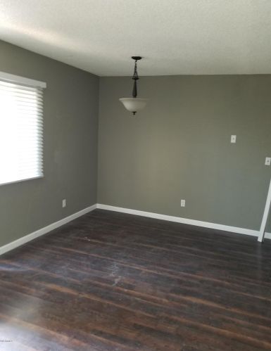 6809 Devonshire Ave, Phoenix AZ  85033-3220 exterior