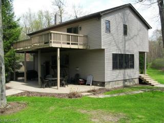 10537 Spencer Lake Rd, Spencer, OH 44275-9785