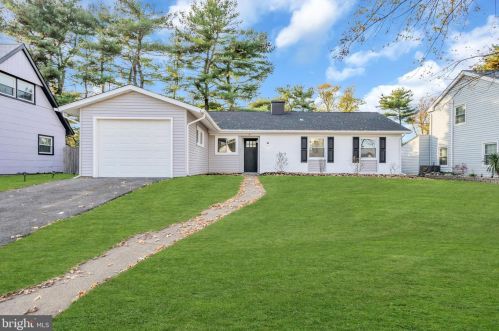 9 Snowflower Ln, Willingboro NJ  08046-1012 exterior