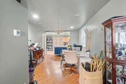 86 19th St, Bayonne NJ  07002-4541 exterior