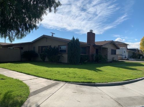 8342 San Pablo Dr, Buena Park, CA 90620-2963