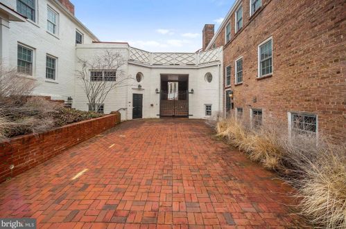 611 D St, Washington, DC 20003-2904