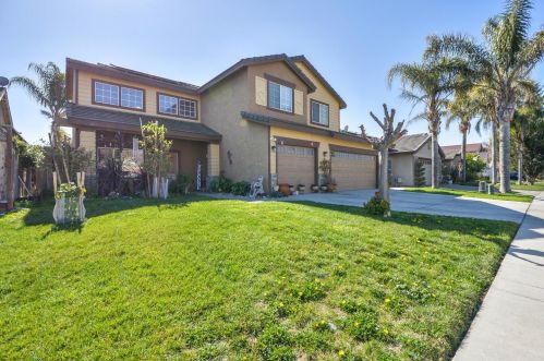 229 Driftwood Ave, Los Banos, CA 93635-6303