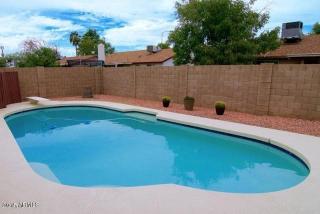 2502 Hopi Ave, Mesa, AZ 85204-6262
