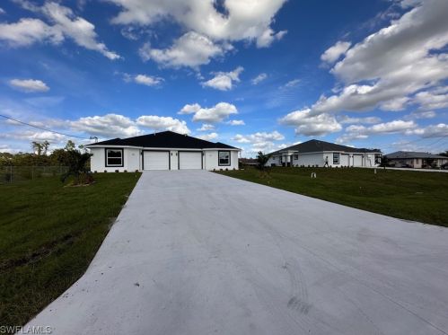 4814 Leonard Blvd, Lehigh Acres, FL 33973-6124