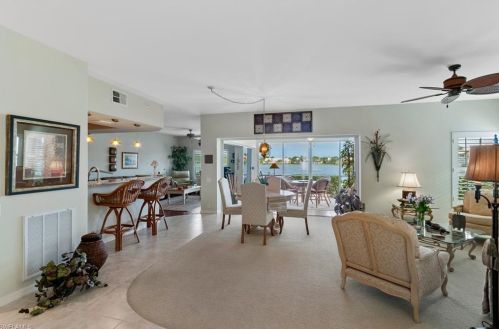 13962 Southampton Dr, Bonita Springs, FL 34135-2451