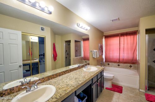 9009 Twain St, Tucson AZ  85742-4448 exterior