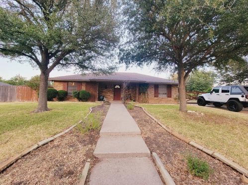 1612 5th St, Midlothian TX  76065-3688 exterior