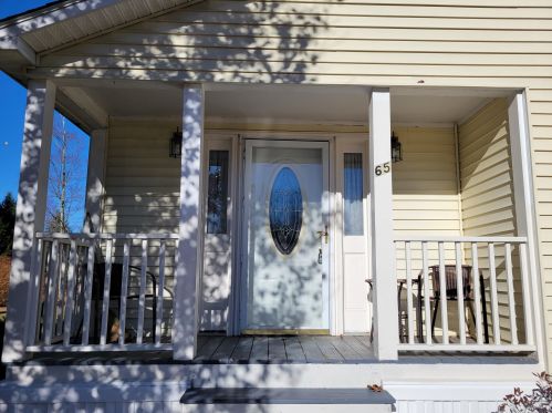 65 Hub Hollow Rd, Danville, NH 03819-3187