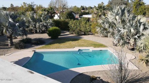7212 John Cabot Rd, Glendale, AZ 85308-8133
