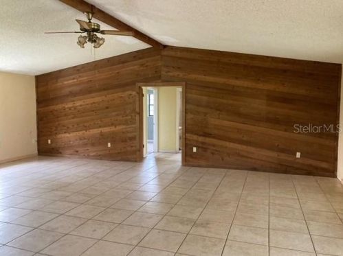 12351 114th St, Ocklawaha, FL 32179-7803