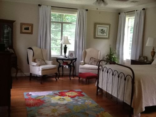 1071 8th Ave, Graceville, FL 32440-2403