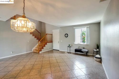 310 Malicoat Ave, Oakley CA  94561-2757 exterior