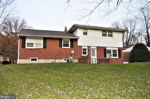 16 Stewart Ct, Dover, DE 19904-4343