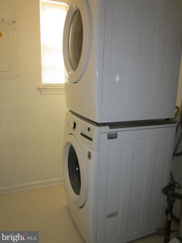 7504 Normandy Dr, Mount Laurel NJ  08054-5983 exterior