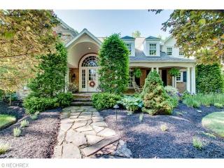 4670 Ridge Dr, Akron, OH 44333-4700