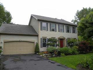 46 Dowers Way, Bethlehem, NY 12054-6708