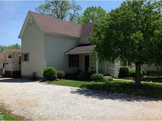 511 Michigan St, Mansfield IN  47872-1604 exterior