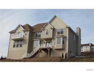 5 Madison Rose Ct, Newburgh, NY 12550-8014