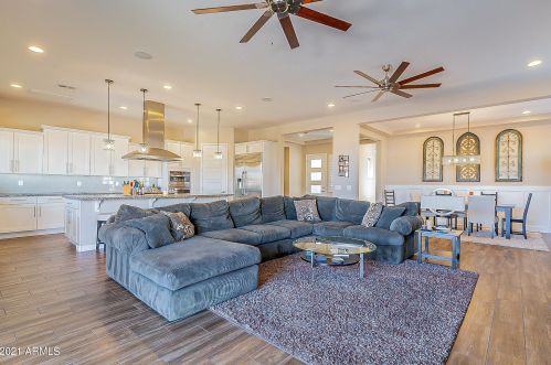 5761 Fawn Ave, Gilbert AZ  85298-0849 exterior