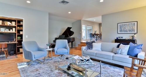 2902 El Caminito, Glendale CA 91214-2005 exterior