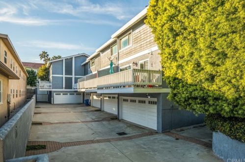 111 Broadway, Redondo Beach, CA 90277-3336