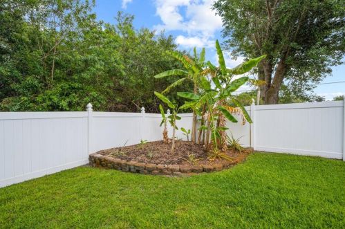 107 Hawthorne Cir, Fort Pierce FL 34953-3524 exterior