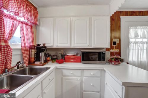 435 2 St, Lykens PA  17048-1301 exterior