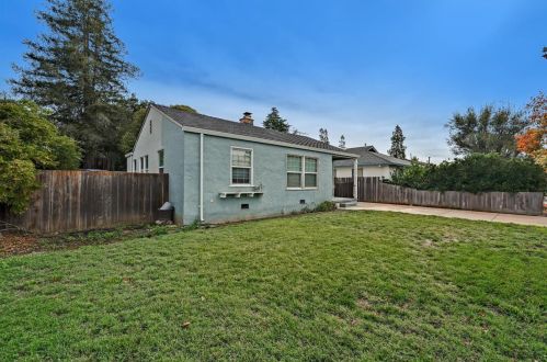 7470 Dowdy St, Gilroy, CA 95020-5720