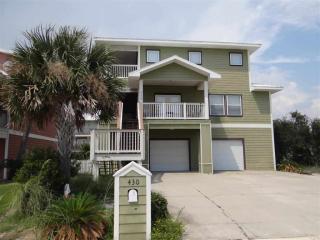430 Gulfview Ln, Pensacola, FL 32507-7838
