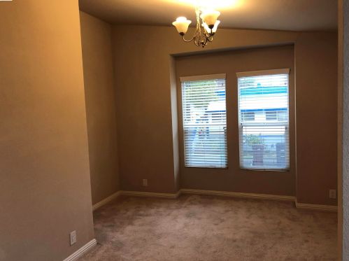 1462 Salamanca Ave, Hayward CA  94544-6256 exterior