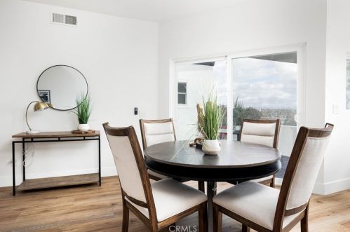 4393 Date Ave, La Mesa CA  91941-6412 exterior