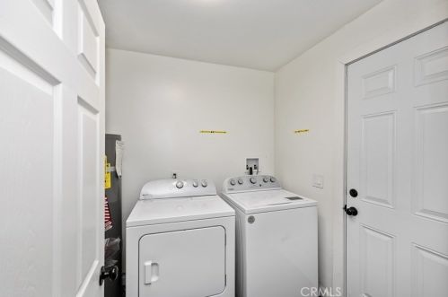 21906 Martin St, Perris CA 92570-8716 exterior