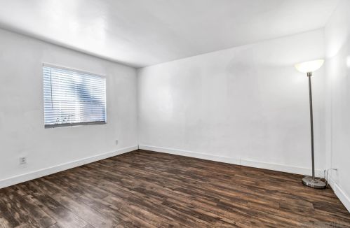 924 Bucky Ln, National City CA  91950-1406 exterior