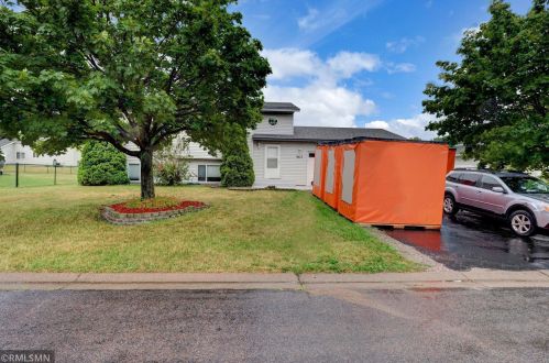 9417 Oriole Ln, Monticello, MN 55362-2851