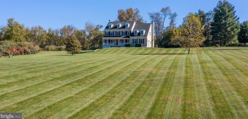 14340 Milltown Rd, Lovettsville VA  20180-3316 exterior