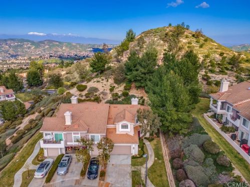 1005 Rising Sun Ct, Anaheim CA  92808-2407 exterior