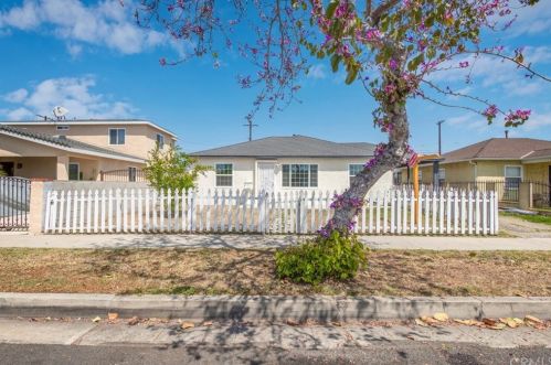 413 228th St, Long Beach, CA 90745-4904