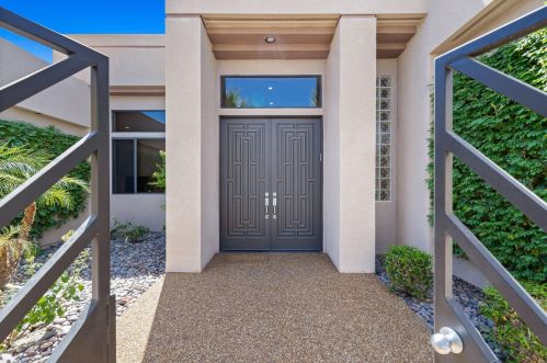 4 Silver Cir, Rancho Mirage, CA 92270-1919