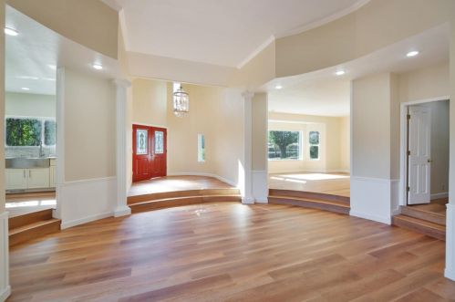 15349 Sycamore Dr, Morgan Hill, CA 95037-9616