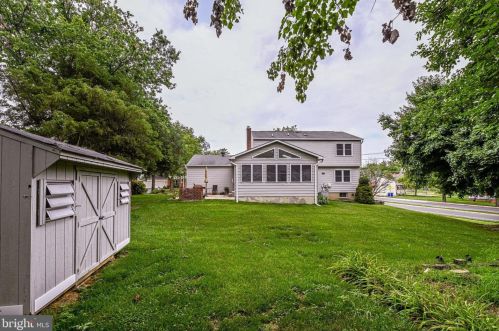 626 Worchester St, Herndon VA  20170-3139 exterior