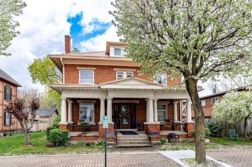 521 Main St, Franklin, OH 45005-1632