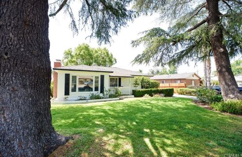 843 4th St, Ontario, CA 91762-1806