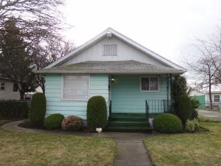 814 Lacrosse Ave, Spokane, WA 99207-3044